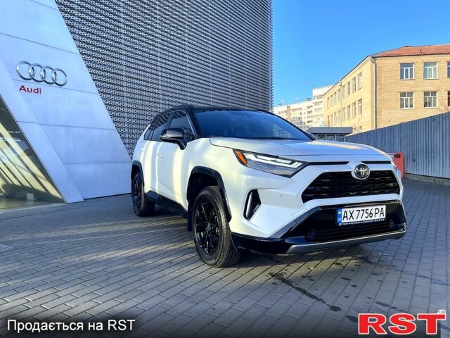 Черный Киа Оптима, объемом двигателя 2.4 л и пробегом 156 тыс. км за 10000 $, фото 1 на Automoto.ua