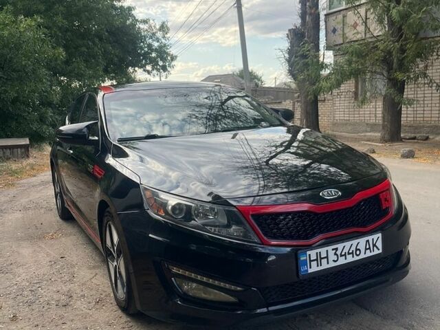 Чорний Кіа Оптіма, об'ємом двигуна 2.36 л та пробігом 246 тис. км за 10500 $, фото 1 на Automoto.ua