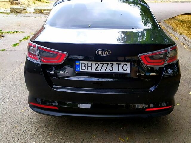 Чорний Кіа Оптіма, об'ємом двигуна 2.4 л та пробігом 190 тис. км за 11000 $, фото 1 на Automoto.ua