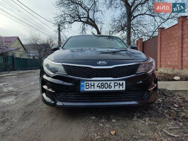 Черный Киа Оптима, объемом двигателя 2.36 л и пробегом 150 тыс. км за 10800 $, фото 1 на Automoto.ua