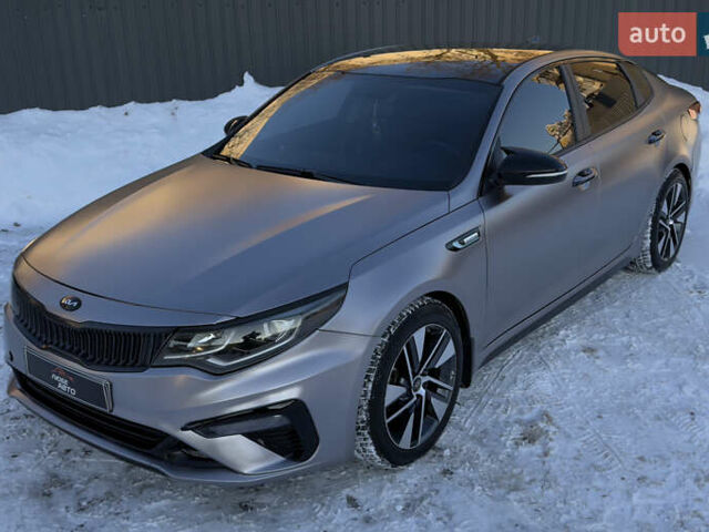 Черный Киа Оптима, объемом двигателя 2 л и пробегом 116 тыс. км за 13700 $, фото 1 на Automoto.ua