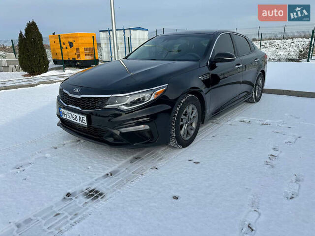 Черный Киа Оптима, объемом двигателя 2.36 л и пробегом 130 тыс. км за 10400 $, фото 1 на Automoto.ua