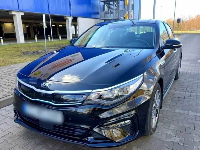 Чорний Кіа Оптіма, об'ємом двигуна 2 л та пробігом 88 тис. км за 11700 $, фото 1 на Automoto.ua