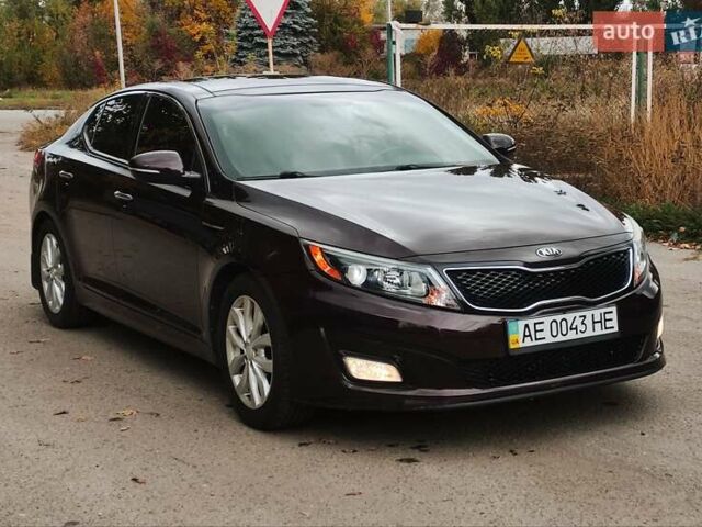 Коричневий Кіа Оптіма, об'ємом двигуна 2.36 л та пробігом 105 тис. км за 9900 $, фото 1 на Automoto.ua
