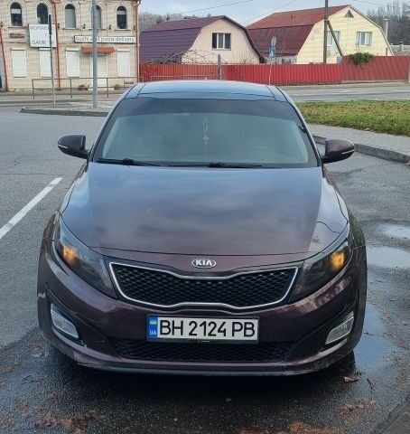 Червоний Кіа Оптіма, об'ємом двигуна 2.4 л та пробігом 170 тис. км за 8200 $, фото 1 на Automoto.ua