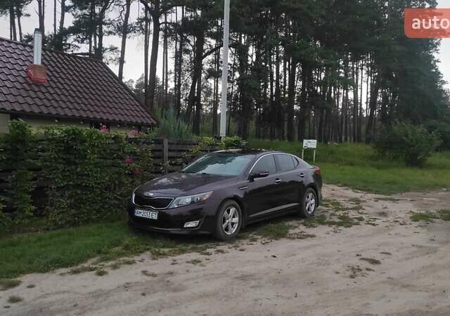 Червоний Кіа Оптіма, об'ємом двигуна 2.36 л та пробігом 290 тис. км за 8000 $, фото 1 на Automoto.ua