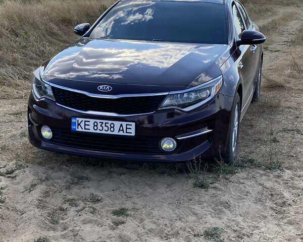 Червоний Кіа Оптіма, об'ємом двигуна 2.36 л та пробігом 120 тис. км за 10500 $, фото 1 на Automoto.ua