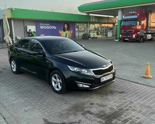 Киа Оптима, объемом двигателя 1.7 л и пробегом 290 тыс. км за 9300 $, фото 1 на Automoto.ua