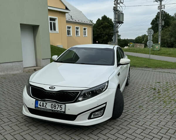 Киа Оптима, объемом двигателя 1.7 л и пробегом 213 тыс. км за 9037 $, фото 1 на Automoto.ua