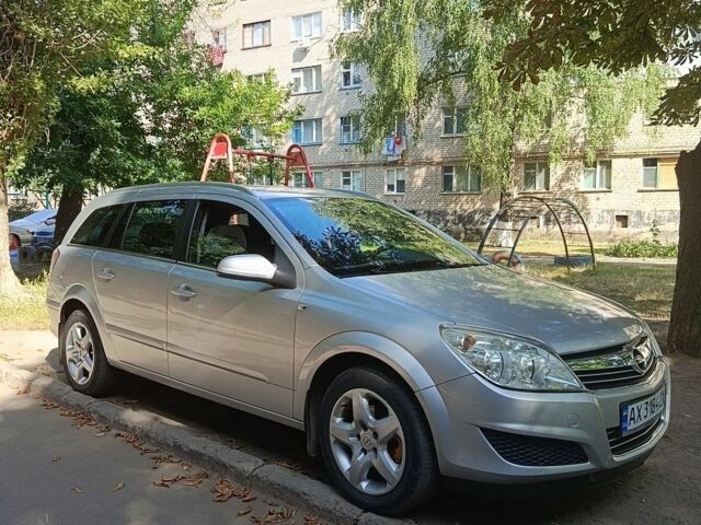 Серый Киа Оптима, объемом двигателя 2 л и пробегом 22 тыс. км за 8532 $, фото 1 на Automoto.ua