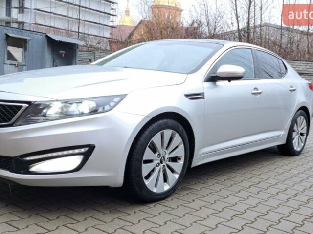 Серый Киа Оптима, объемом двигателя 2 л и пробегом 205 тыс. км за 9500 $, фото 1 на Automoto.ua