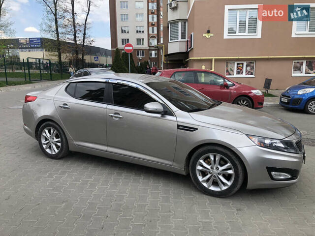 Серый Киа Оптима, объемом двигателя 2.36 л и пробегом 203 тыс. км за 8500 $, фото 1 на Automoto.ua