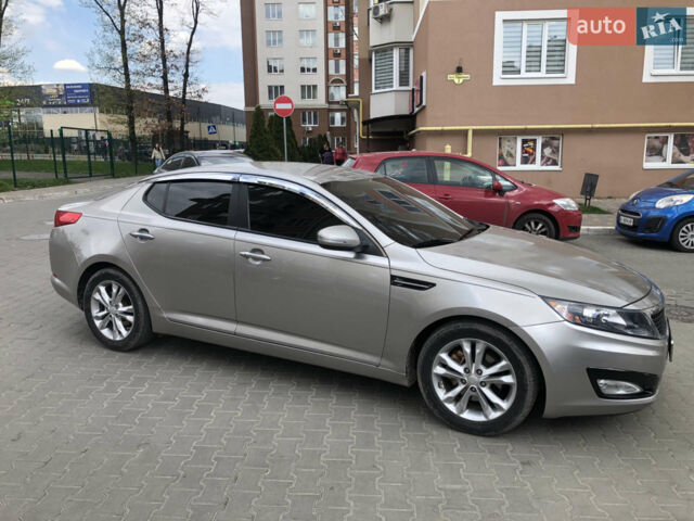 Серый Киа Оптима, объемом двигателя 2.36 л и пробегом 203 тыс. км за 8500 $, фото 1 на Automoto.ua