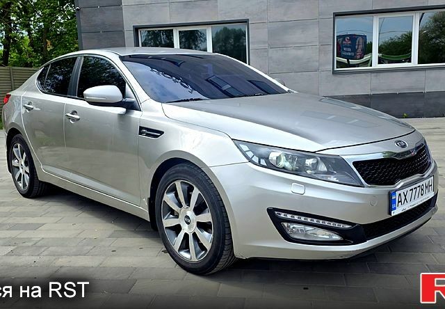 Серый Киа Оптима, объемом двигателя 2 л и пробегом 308 тыс. км за 11300 $, фото 1 на Automoto.ua