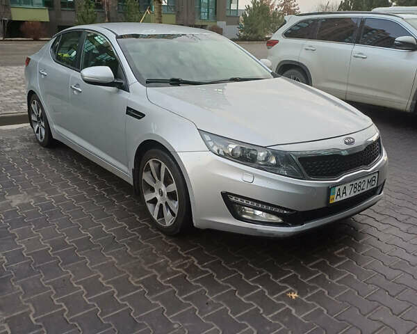 Серый Киа Оптима, объемом двигателя 2 л и пробегом 187 тыс. км за 9500 $, фото 1 на Automoto.ua