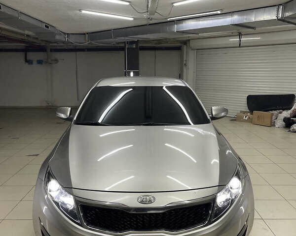 Серый Киа Оптима, объемом двигателя 2.4 л и пробегом 250 тыс. км за 8200 $, фото 1 на Automoto.ua