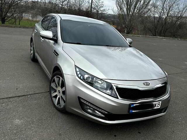 Сірий Кіа Оптіма, об'ємом двигуна 2 л та пробігом 126 тис. км за 9700 $, фото 1 на Automoto.ua