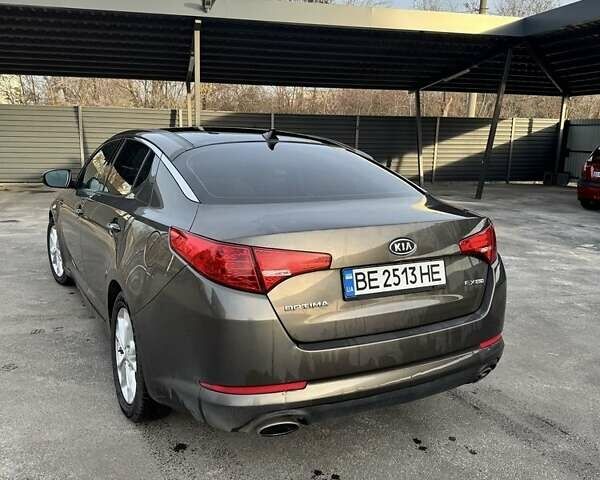 Серый Киа Оптима, объемом двигателя 2.4 л и пробегом 200 тыс. км за 8999 $, фото 1 на Automoto.ua