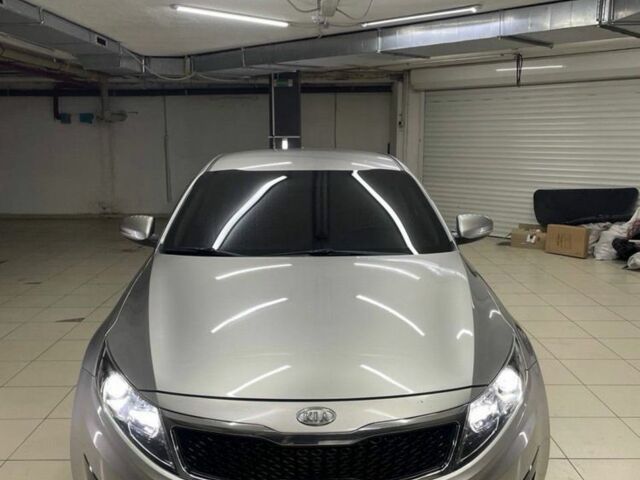 Сірий Кіа Оптіма, об'ємом двигуна 2.4 л та пробігом 250 тис. км за 8200 $, фото 1 на Automoto.ua