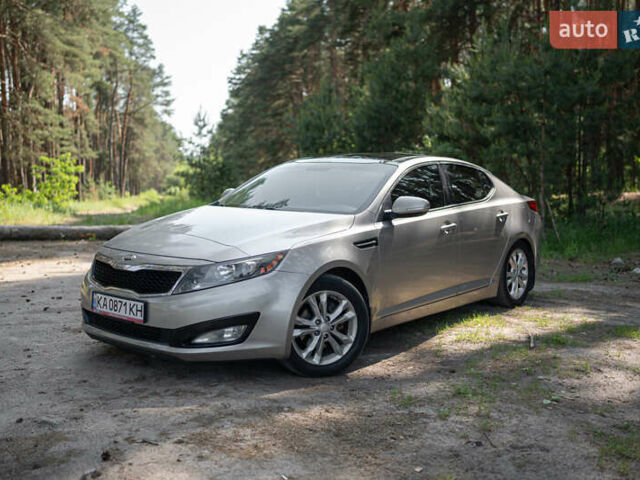 Серый Киа Оптима, объемом двигателя 2.4 л и пробегом 200 тыс. км за 9000 $, фото 1 на Automoto.ua