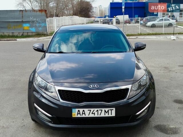 Серый Киа Оптима, объемом двигателя 2 л и пробегом 239 тыс. км за 9500 $, фото 1 на Automoto.ua