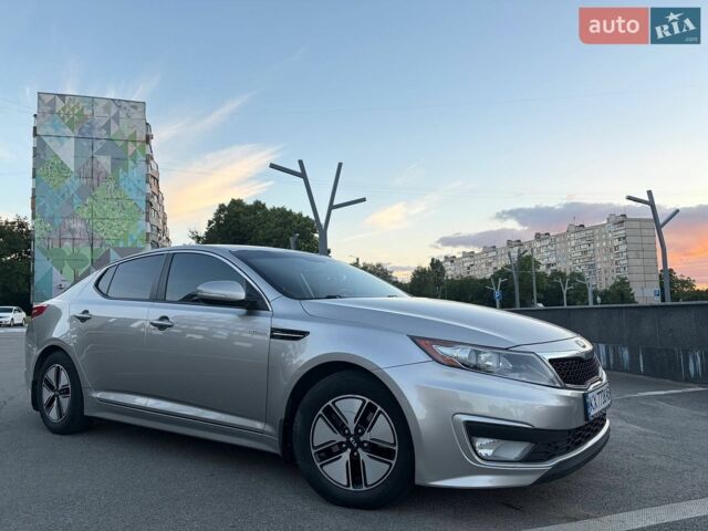 Серый Киа Оптима, объемом двигателя 2.4 л и пробегом 270 тыс. км за 9500 $, фото 1 на Automoto.ua