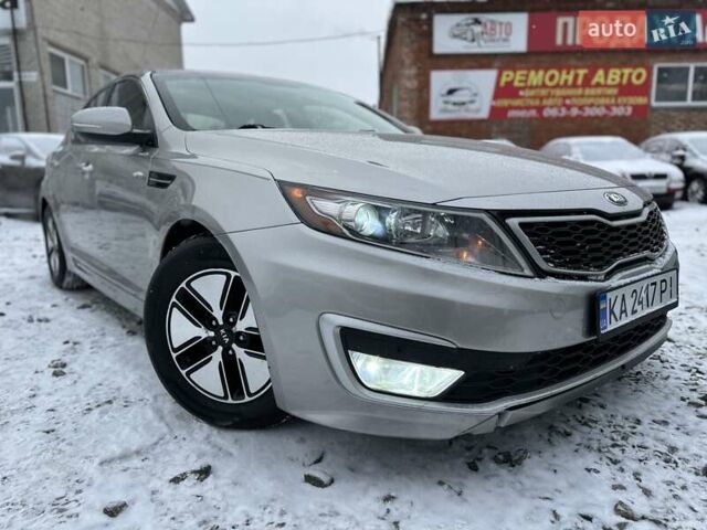 Сірий Кіа Оптіма, об'ємом двигуна 2.4 л та пробігом 220 тис. км за 9400 $, фото 1 на Automoto.ua