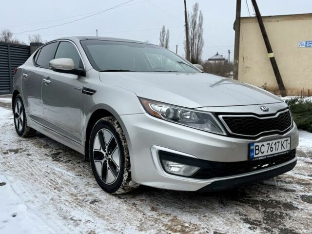 Серый Киа Оптима, объемом двигателя 2.4 л и пробегом 240 тыс. км за 10000 $, фото 1 на Automoto.ua