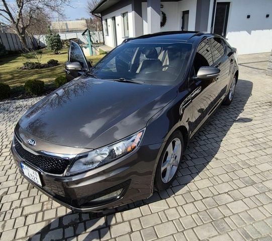Серый Киа Оптима, объемом двигателя 2.4 л и пробегом 118 тыс. км за 9300 $, фото 1 на Automoto.ua