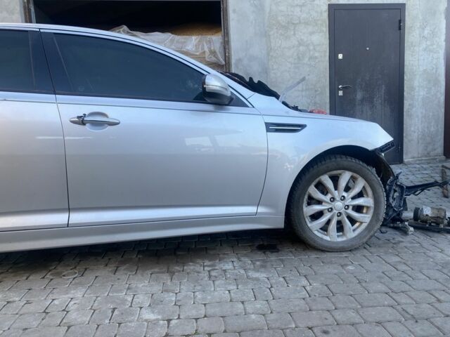 Серый Киа Оптима, объемом двигателя 2.4 л и пробегом 202 тыс. км за 3800 $, фото 1 на Automoto.ua