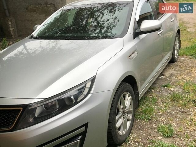 Серый Киа Оптима, объемом двигателя 2 л и пробегом 153 тыс. км за 10599 $, фото 1 на Automoto.ua