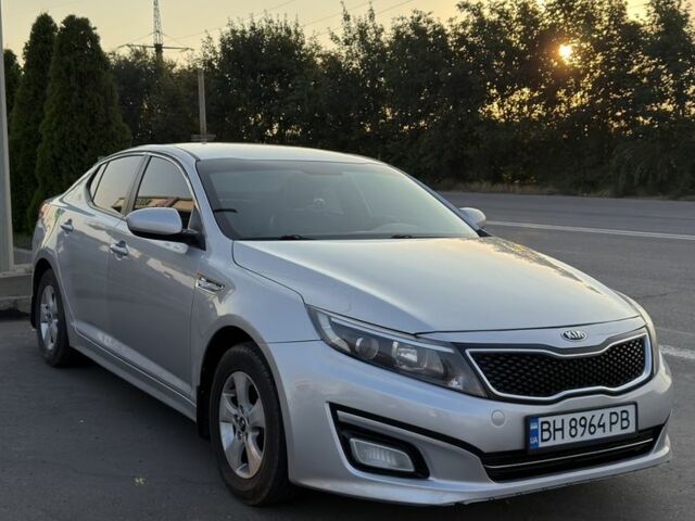 Сірий Кіа Оптіма, об'ємом двигуна 2 л та пробігом 362 тис. км за 6301 $, фото 1 на Automoto.ua