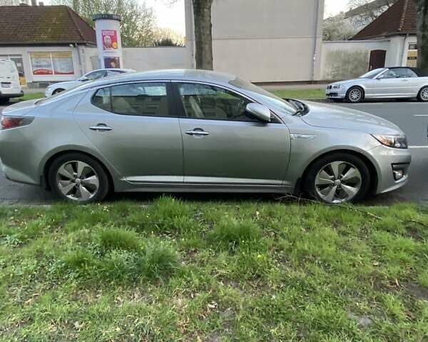 Серый Киа Оптима, объемом двигателя 2.4 л и пробегом 150 тыс. км за 10500 $, фото 1 на Automoto.ua