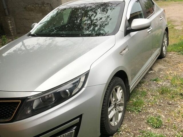 Серый Киа Оптима, объемом двигателя 2 л и пробегом 153 тыс. км за 10399 $, фото 1 на Automoto.ua