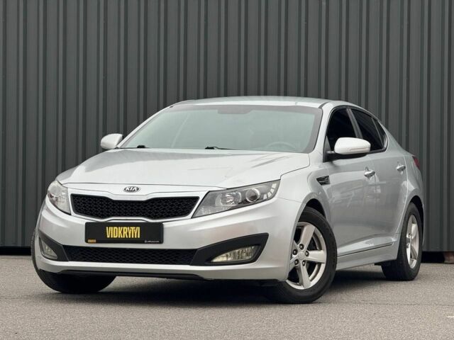 Сірий Кіа Оптіма, об'ємом двигуна 2.4 л та пробігом 183 тис. км за 8800 $, фото 1 на Automoto.ua