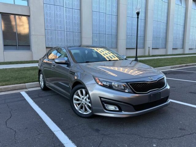 Серый Киа Оптима, объемом двигателя 2.4 л и пробегом 70 тыс. км за 2000 $, фото 1 на Automoto.ua