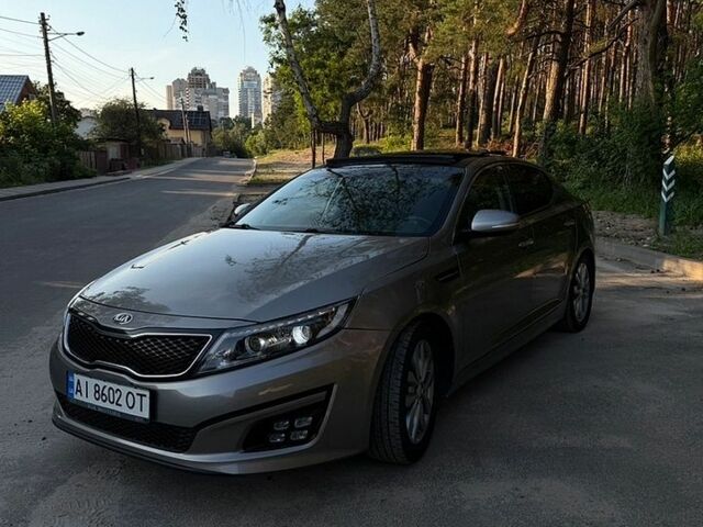 Сірий Кіа Оптіма, об'ємом двигуна 2.4 л та пробігом 175 тис. км за 10500 $, фото 1 на Automoto.ua
