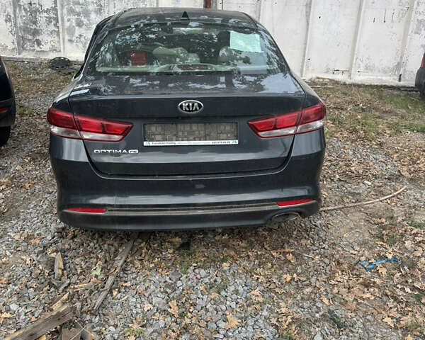 Серый Киа Оптима, объемом двигателя 0 л и пробегом 100 тыс. км за 3200 $, фото 1 на Automoto.ua