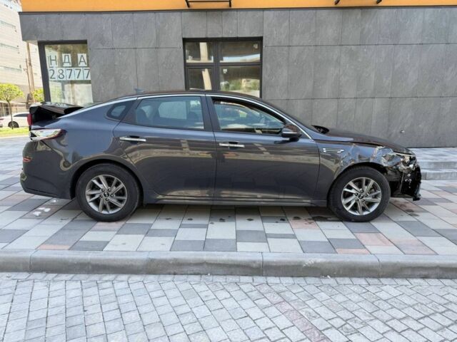Сірий Кіа Оптіма, об'ємом двигуна 0 л та пробігом 130 тис. км за 7018 $, фото 1 на Automoto.ua