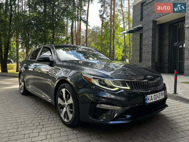 Серый Киа Оптима, объемом двигателя 2.36 л и пробегом 72 тыс. км за 15750 $, фото 1 на Automoto.ua