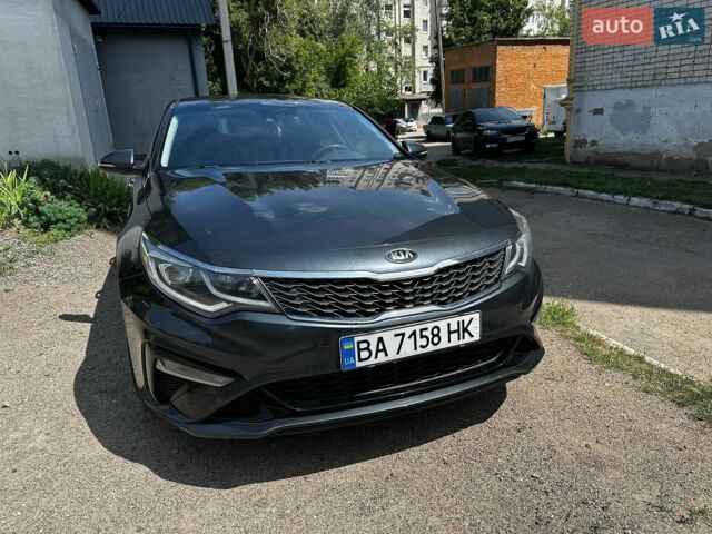 Сірий Кіа Оптіма, об'ємом двигуна 2.4 л та пробігом 200 тис. км за 9800 $, фото 1 на Automoto.ua