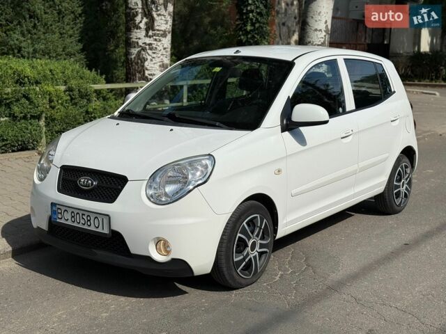 Белый Киа Пиканто, объемом двигателя 1.09 л и пробегом 185 тыс. км за 5950 $, фото 1 на Automoto.ua