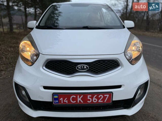 Білий Кіа Піканто, об'ємом двигуна 1.09 л та пробігом 132 тис. км за 5800 $, фото 1 на Automoto.ua