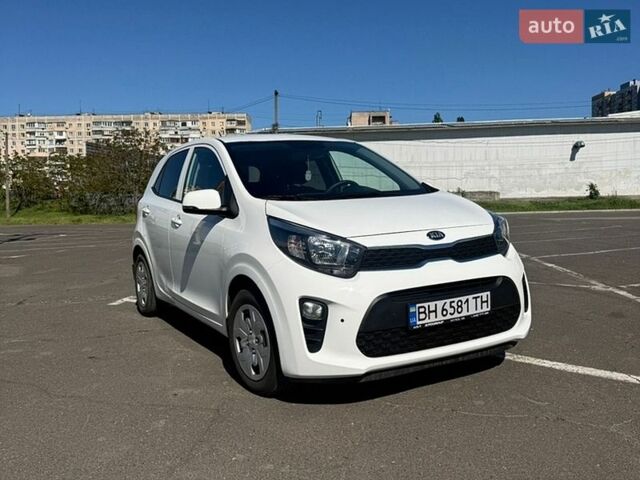 Белый Киа Пиканто, объемом двигателя 1 л и пробегом 40 тыс. км за 11600 $, фото 1 на Automoto.ua