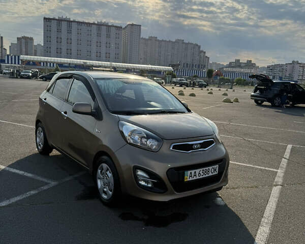 Коричневий Кіа Піканто, об'ємом двигуна 1.25 л та пробігом 220 тис. км за 6999 $, фото 1 на Automoto.ua