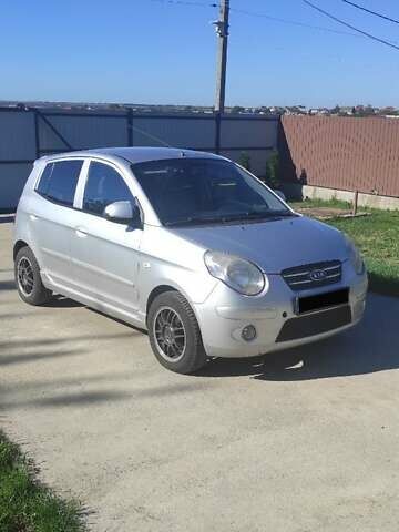 Серый Киа Пиканто, объемом двигателя 1.09 л и пробегом 200 тыс. км за 8500 $, фото 1 на Automoto.ua