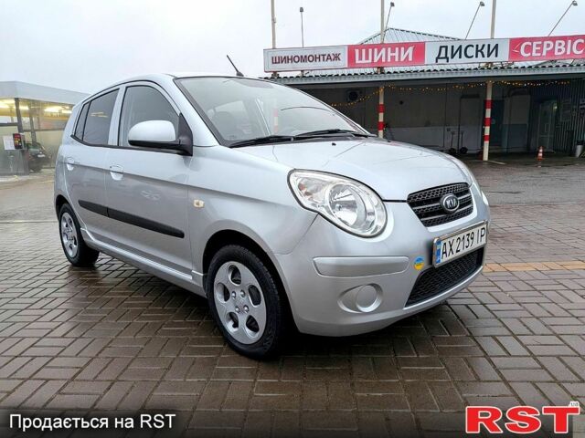 Серый Киа Пиканто, объемом двигателя 1.1 л и пробегом 167 тыс. км за 5700 $, фото 1 на Automoto.ua