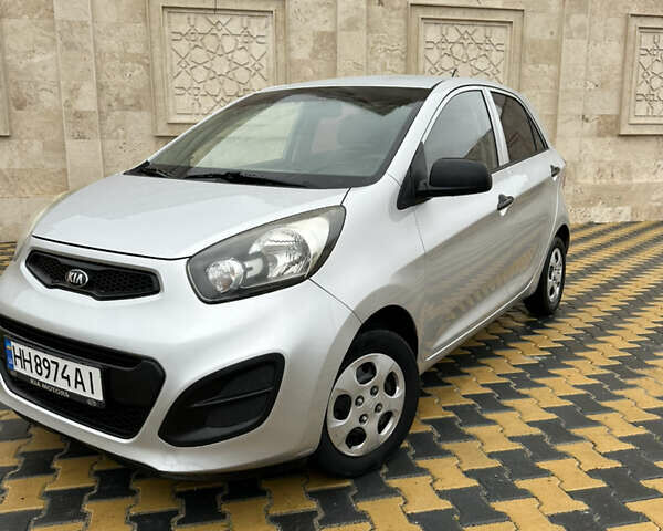 Серый Киа Пиканто, объемом двигателя 1 л и пробегом 114 тыс. км за 7400 $, фото 1 на Automoto.ua