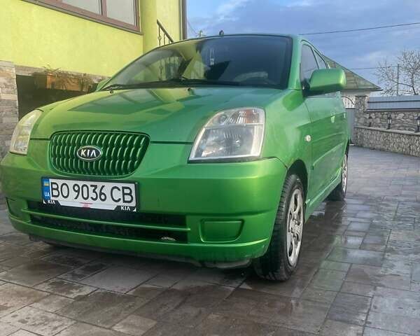 Зеленый Киа Пиканто, объемом двигателя 1.09 л и пробегом 189 тыс. км за 2900 $, фото 1 на Automoto.ua