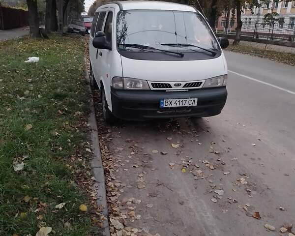 Білий Кіа Преджіо, об'ємом двигуна 2.7 л та пробігом 340 тис. км за 3000 $, фото 1 на Automoto.ua